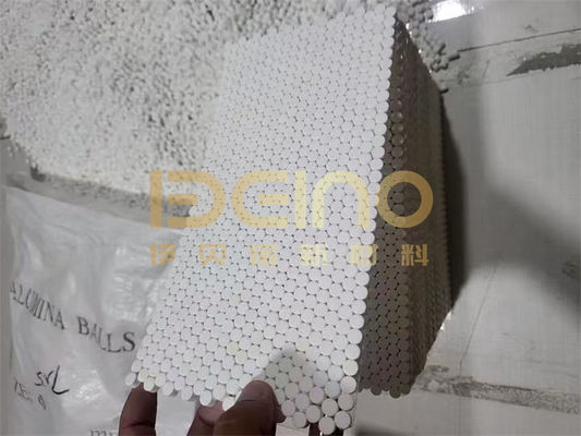 Tấm gốm chịu mài mòn giải quyết các vấn đề về mài mòn của xi măng, thép và thiết bị khai thác.